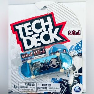 Tech Deck ULTRA RARE Blind Relic Series Blue Chrome Finger Board